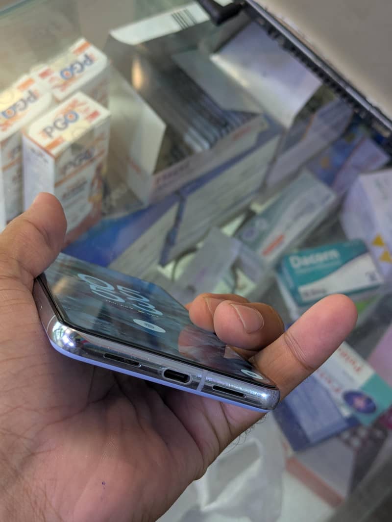 Google Pixel 8 Pro 5