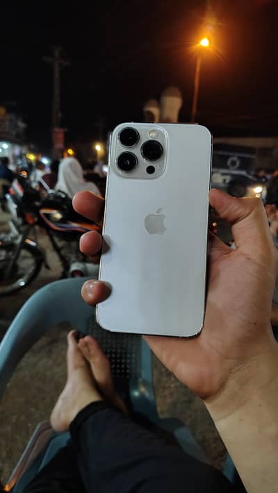 Apple iPhone 13 Pro