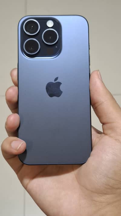 Apple iPhone 15 Pro