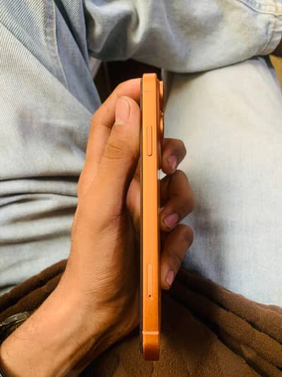 Apple iPhone XR