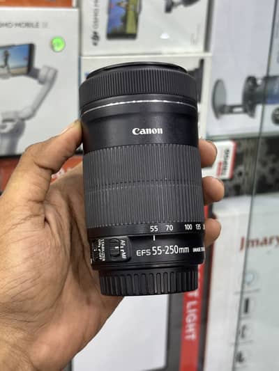 Canon 55-250mm stm lens - brand new conditions