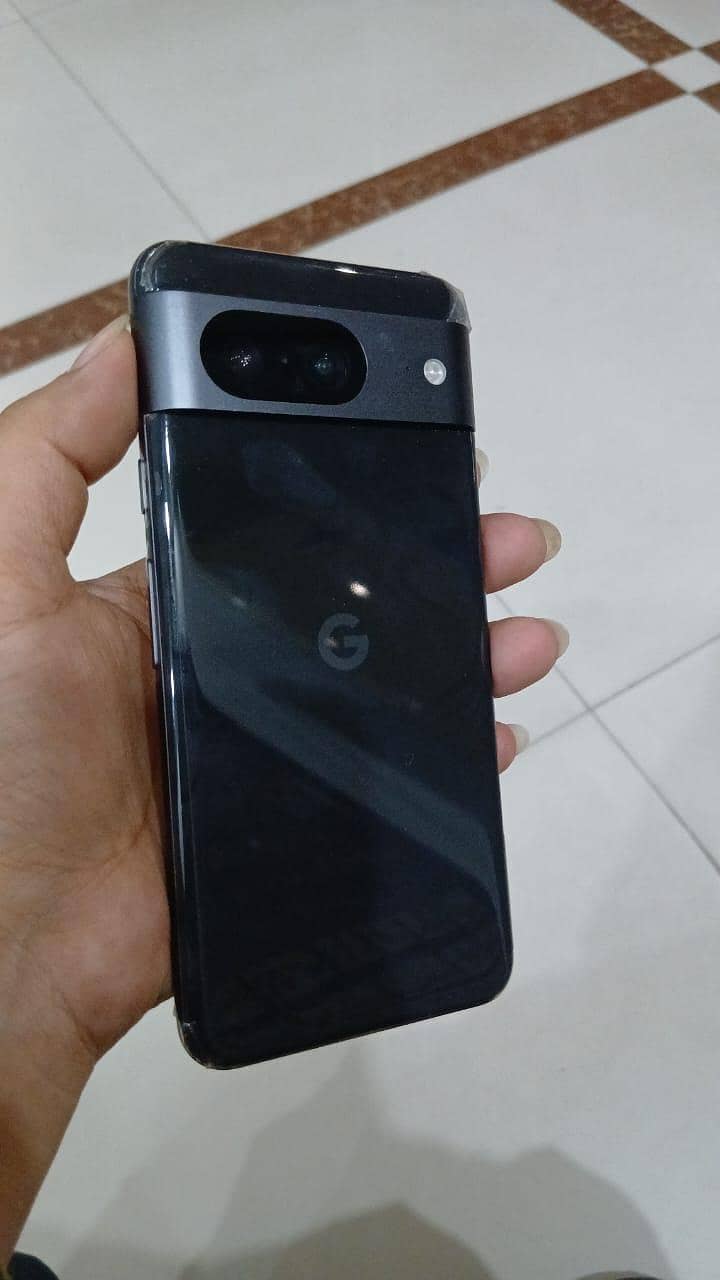 Google Pixel 8 1