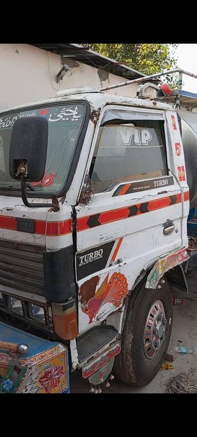 Doodh wali gari Mazda 3500 with 6000 liter tank