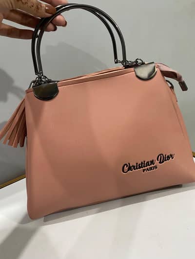 Hand bag
