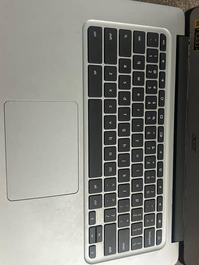 condition 10/10. . model N16P1