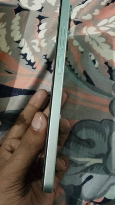 Realme Note 60x 4+4gb 128