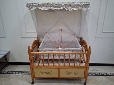 Baby cot