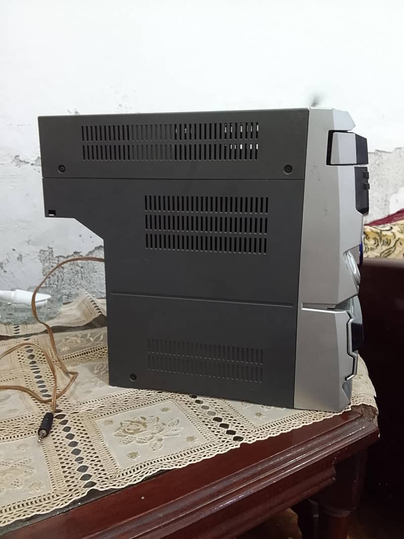 sharp amplifier 1