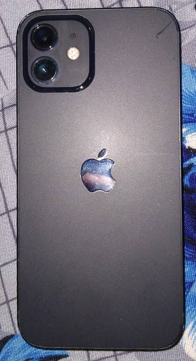Apple iPhone 12
