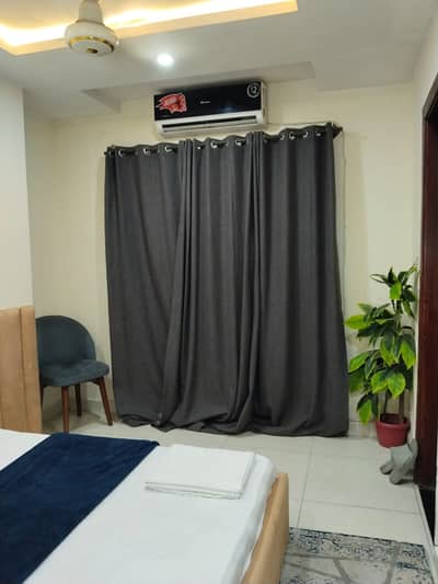 1 Bed furnished apartments available for Monthly Rental