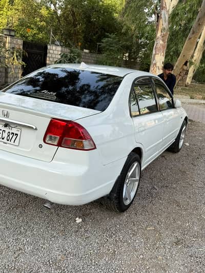 Honda Civic EXi 2004