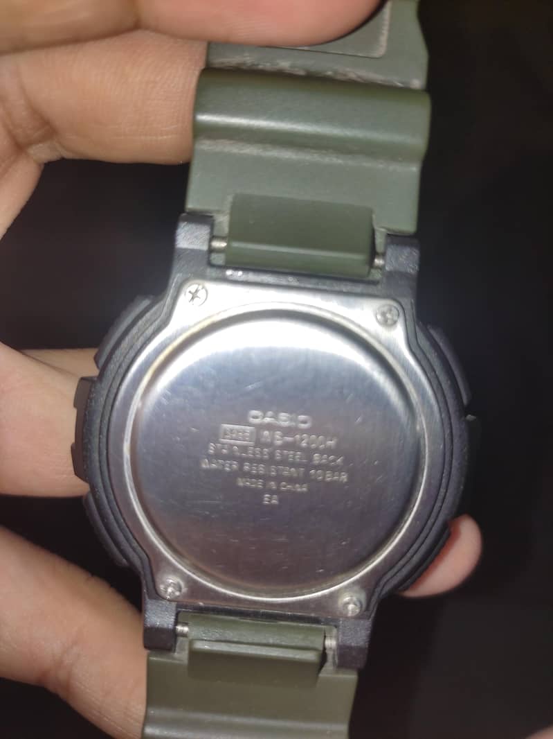casio Fish-Moon 2
