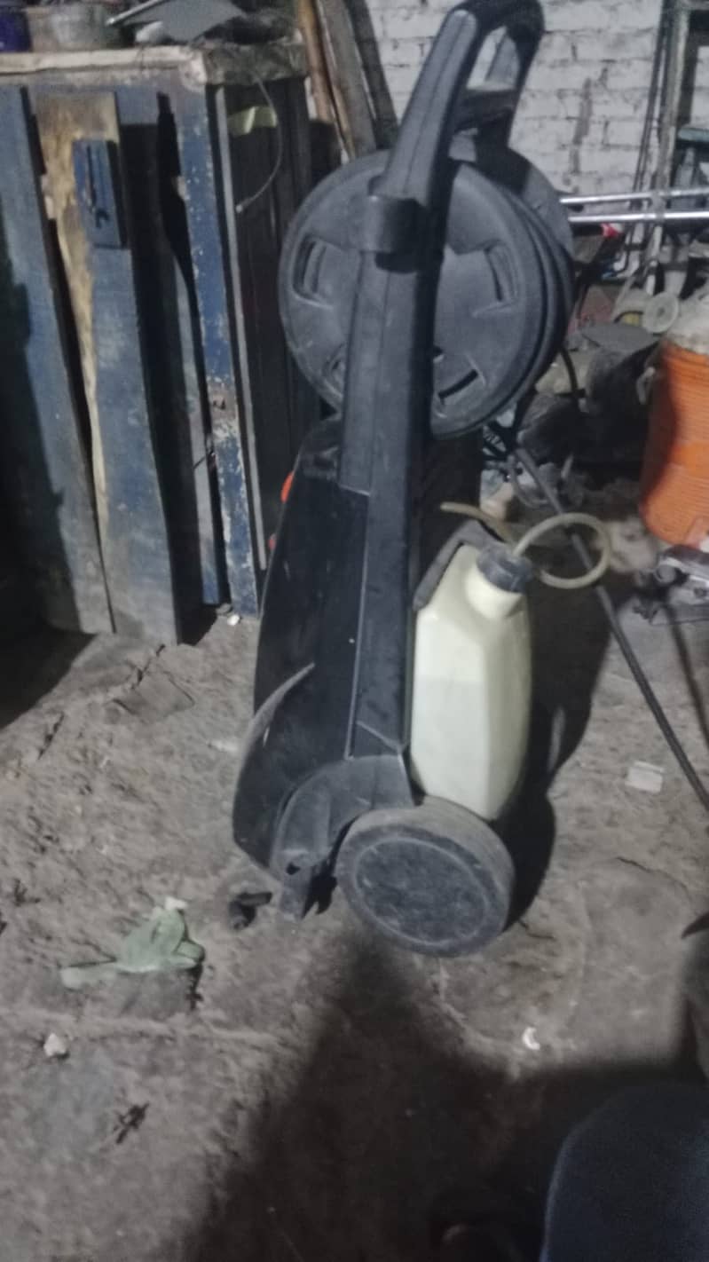 Washer pump 1