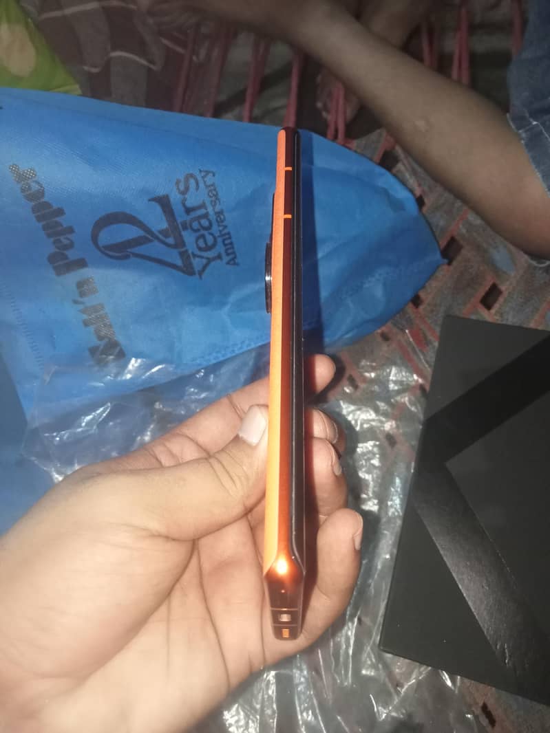 Tecno Phantom X2 Pro 4
