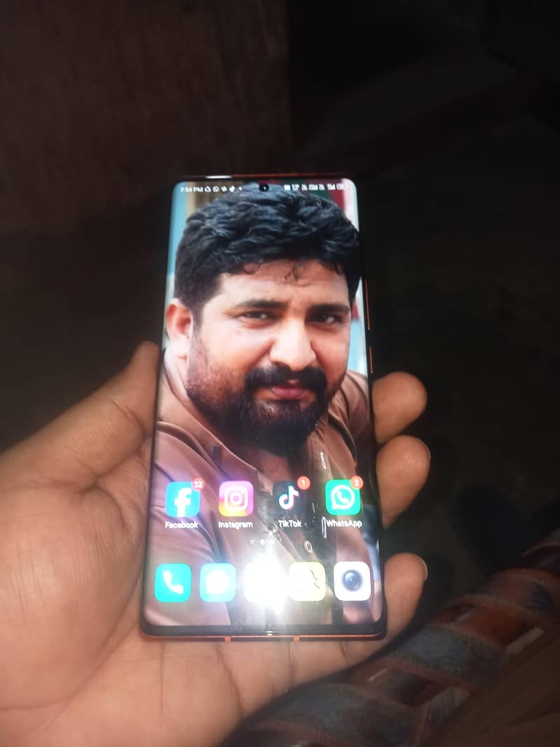 Tecno Phantom X2 Pro 5