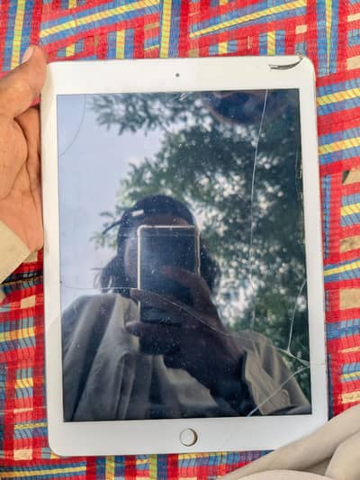 Apple iPad 6 generation 60fps
