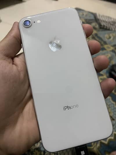 Apple iPhone 8