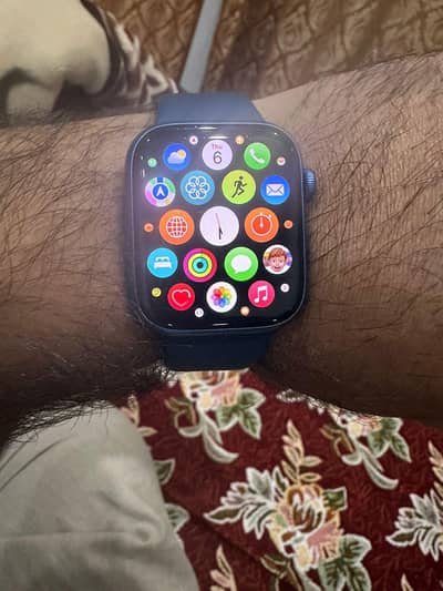 apple Smart watch Series 7 Urgently Sale