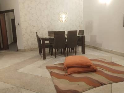 10 marla lower portion with 8Kv solar available for rent near Goldcrest mall in DHA Phase 4 Lahore