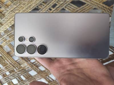 Samsung Mobile S25 Ultra