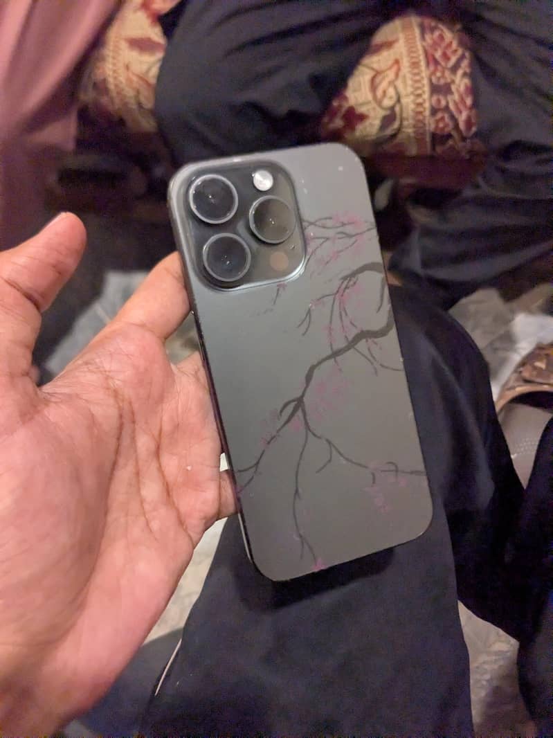 iphone 15 pro 0