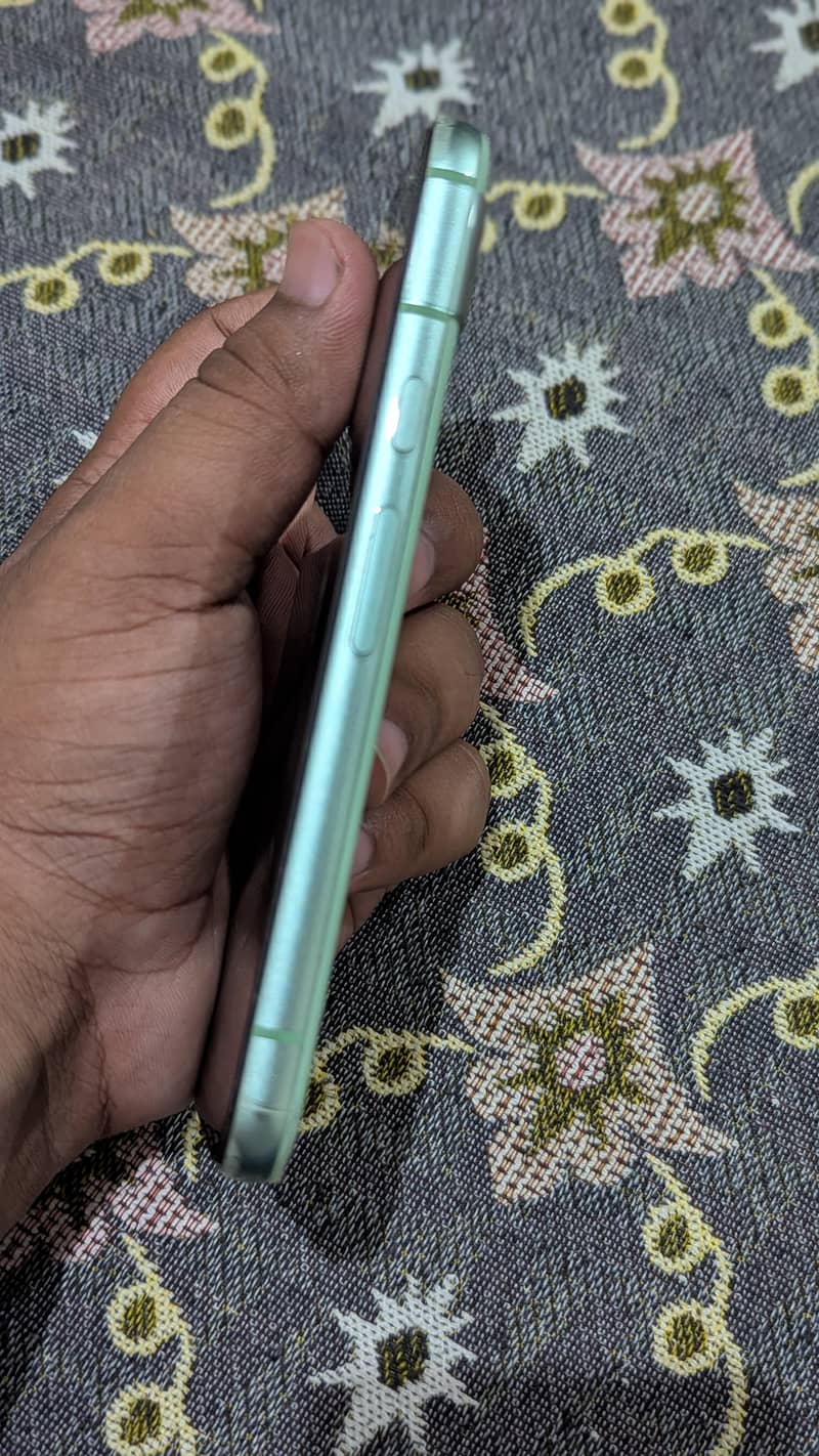 Google Pixel 8a 5