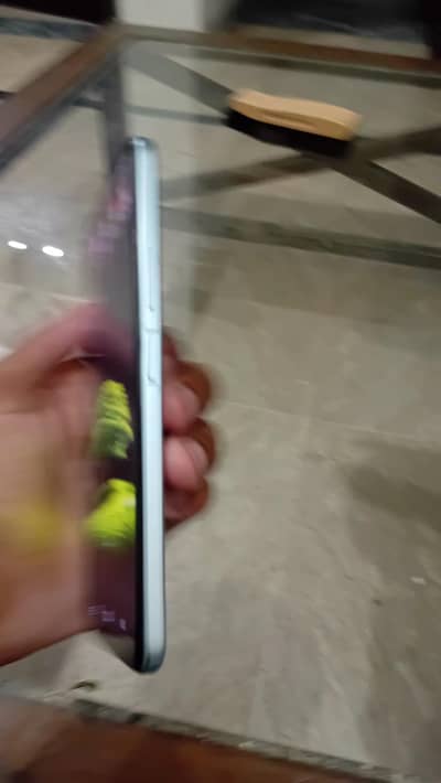 Vivo V21 Pro