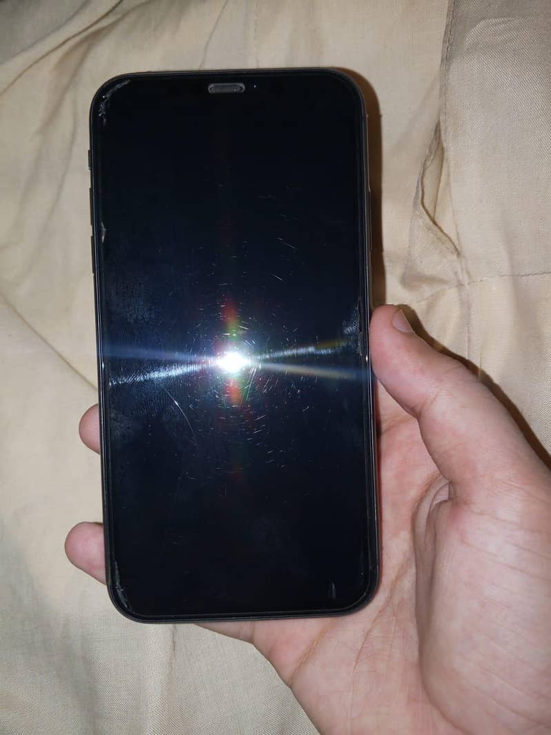 Apple iPhone 11 8