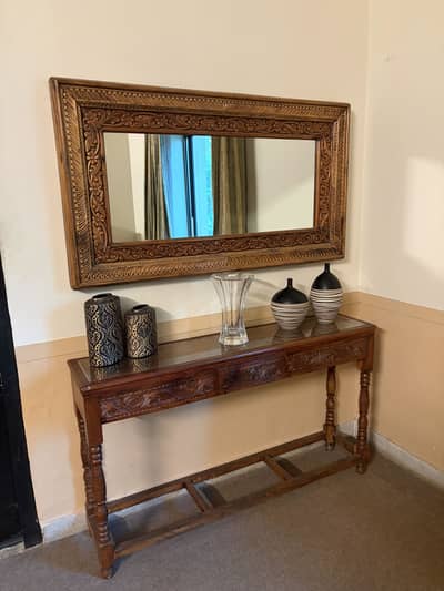 Swati Console with Mirror