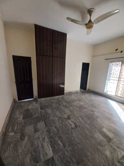 Iqbal Town 10 Marla Uper Separate Marbled Portion Only For Silent Offices