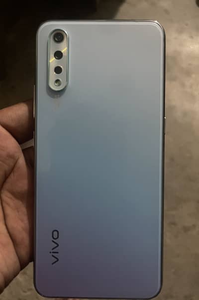 Vivo S1