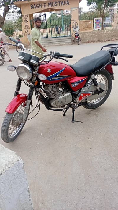 Suzuki Gs 150