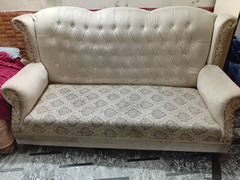 sell sofa set 1
