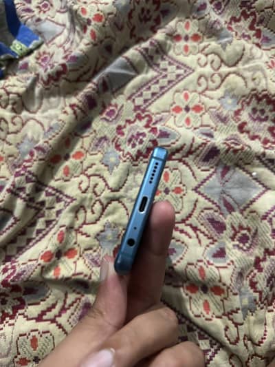 Tecno AC8    (8/256 ,  Totally genuine no open and repair)