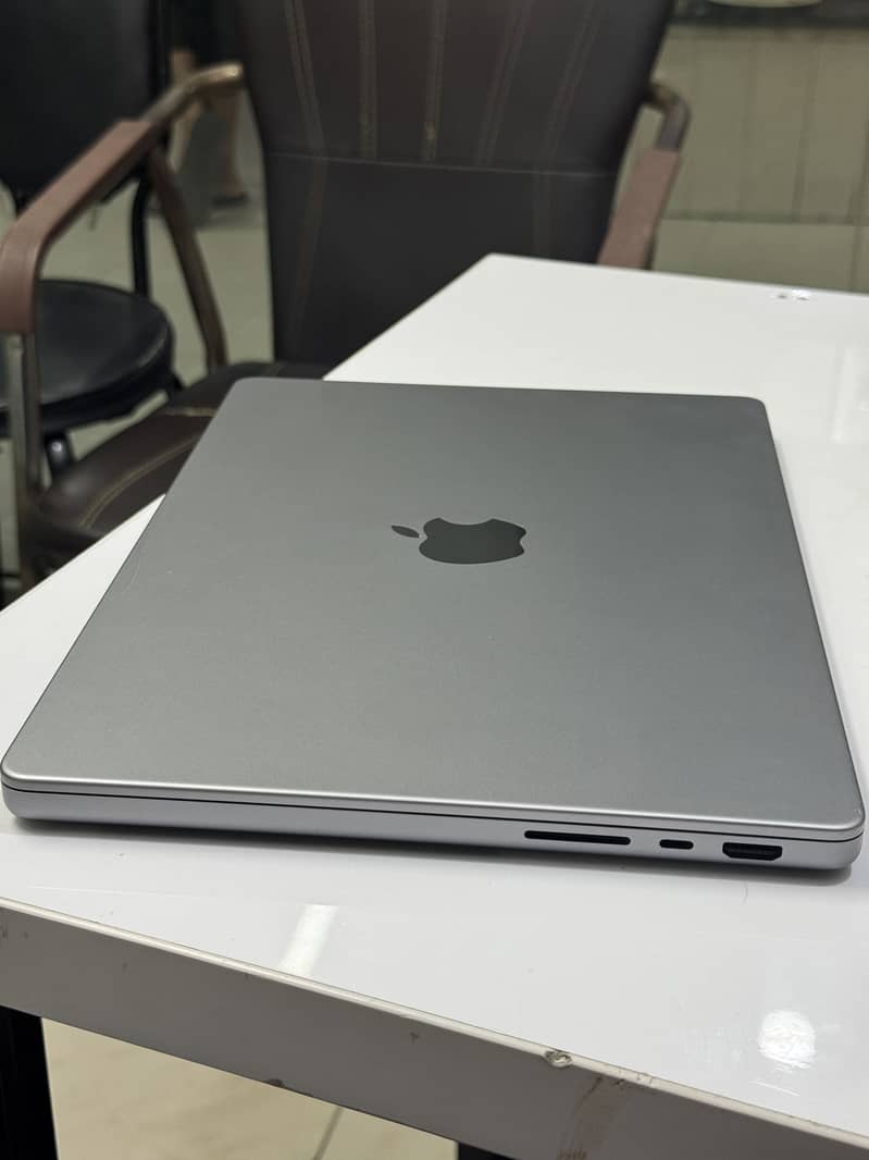 MacBook M1 Pro 0