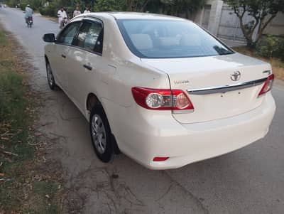 Toyota Corolla XLI 2013