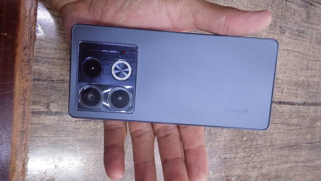 Infinix Note 40 1