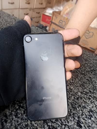 Apple iPhone 7