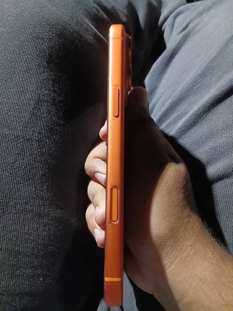 iPhone 17 Pro Max 256 GB Non PTA 1