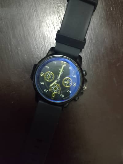 It's model is 2025 it's is very expensive watches buy it