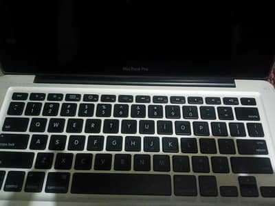 Apple laptop first generation