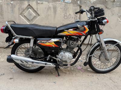 Honda 125 (2021) Karachi number
