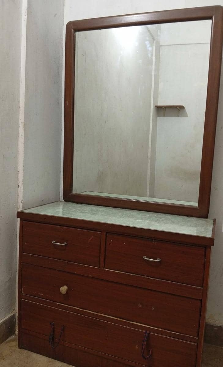 Dressing Table Mirror 0