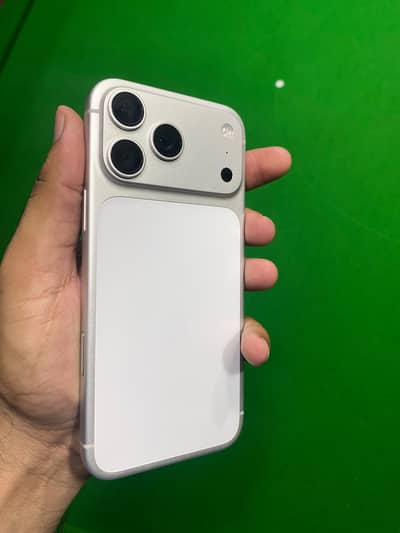 Apple iPhone 17 Pro Max (Factory unlock )