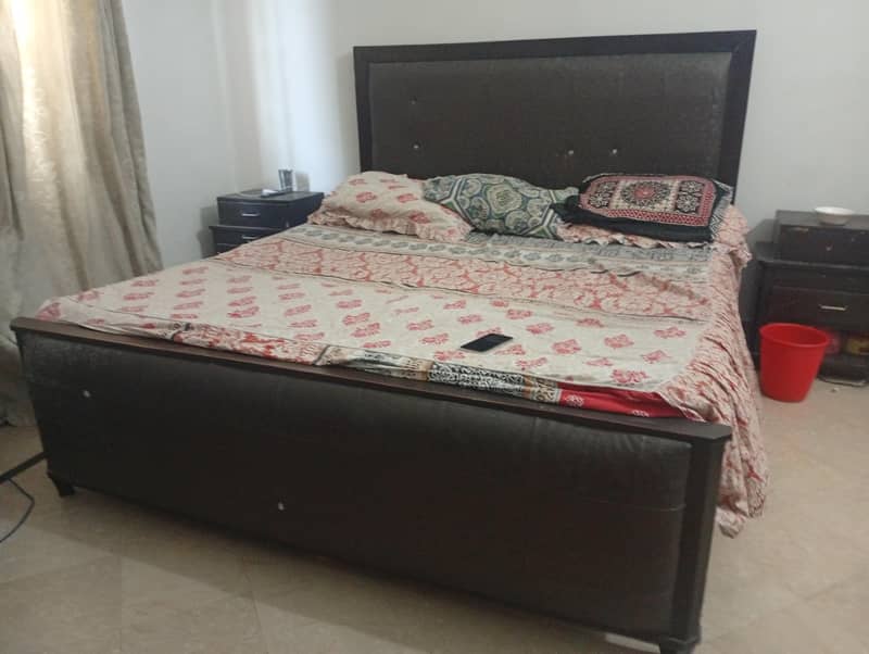 bed dressing side tables 1