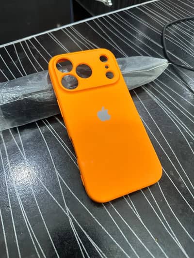 1 phone 17 pro