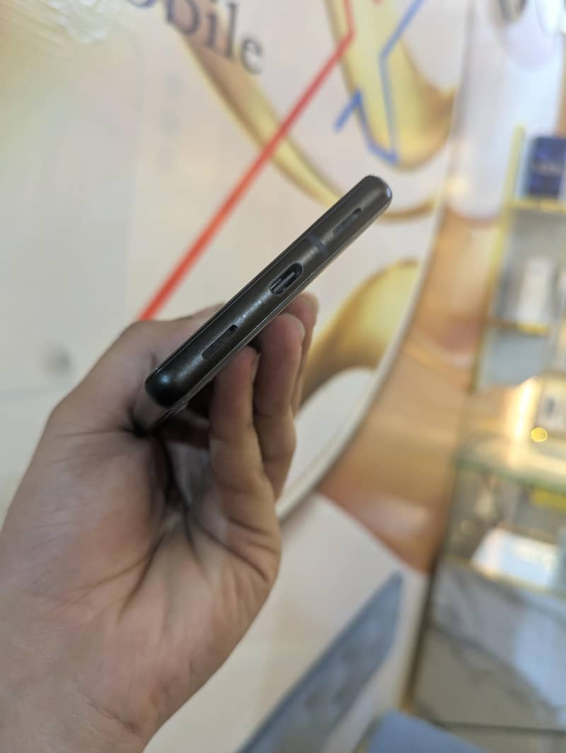 Google Pixel 6a 3