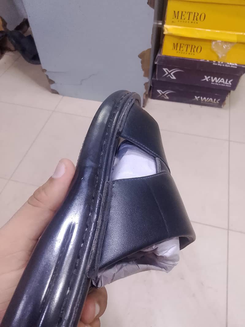 high class chapal 3