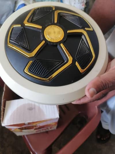 For Sale: Heavy-Duty Fan with 100% Copper Motor – Superb Airflow