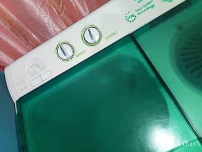 Haier washing machine twin tub model number HWM 100 BS